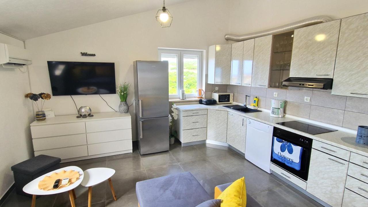 Apartment Goran Krk Town Eksteriør bilde